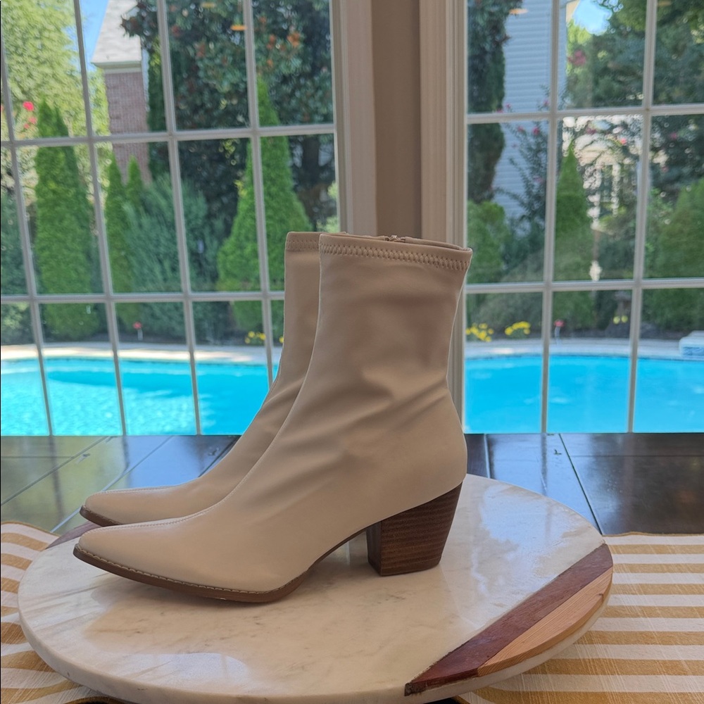 Coconuts by Matisse Cream Stretch Sock Ankle Boots